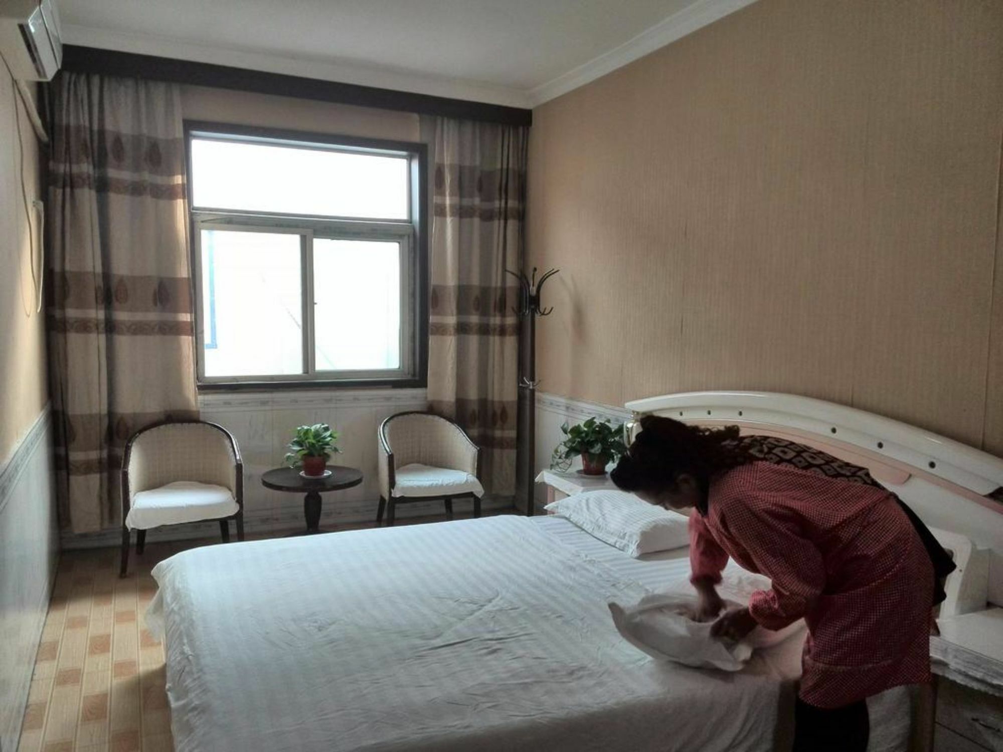 Qufu Lianfang Hotel エクステリア 写真